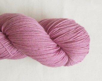 Thistle natural-dyed sock yarn