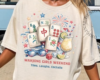 Mahjong Mädchen Wochenende Shirt, Comfort Colors® Vintage Mahjong Mädchen Reise Tank Top, Mahjong Liebhaber Geschenk, Mah Mädchen T-Shirt, trendiges Mahj T-Shirt
