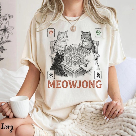 Meowjong Comfort Colors Shirt, Cats Playing Mahjong T-Shirt, Vintage Chinese Tile Game Gift, MahJong Player Present, Cat Mom Tee, Game Lover