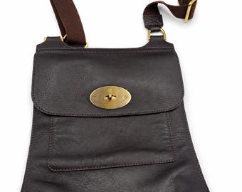 Vintage Mulberry Antony Messenger Bag – Black Leather – Made in England – Brass Hardware – Excellent Condition