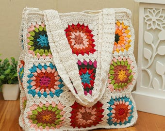 Bolso de mano cuadrado de ganchillo hecho a mano estilo abuela: bolso de mercado bohemio