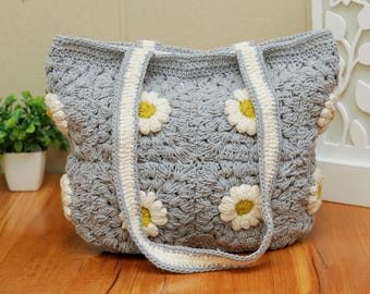 Crochet Daisy Tote Bag – Blue Cotton Boho Purse, Handmade