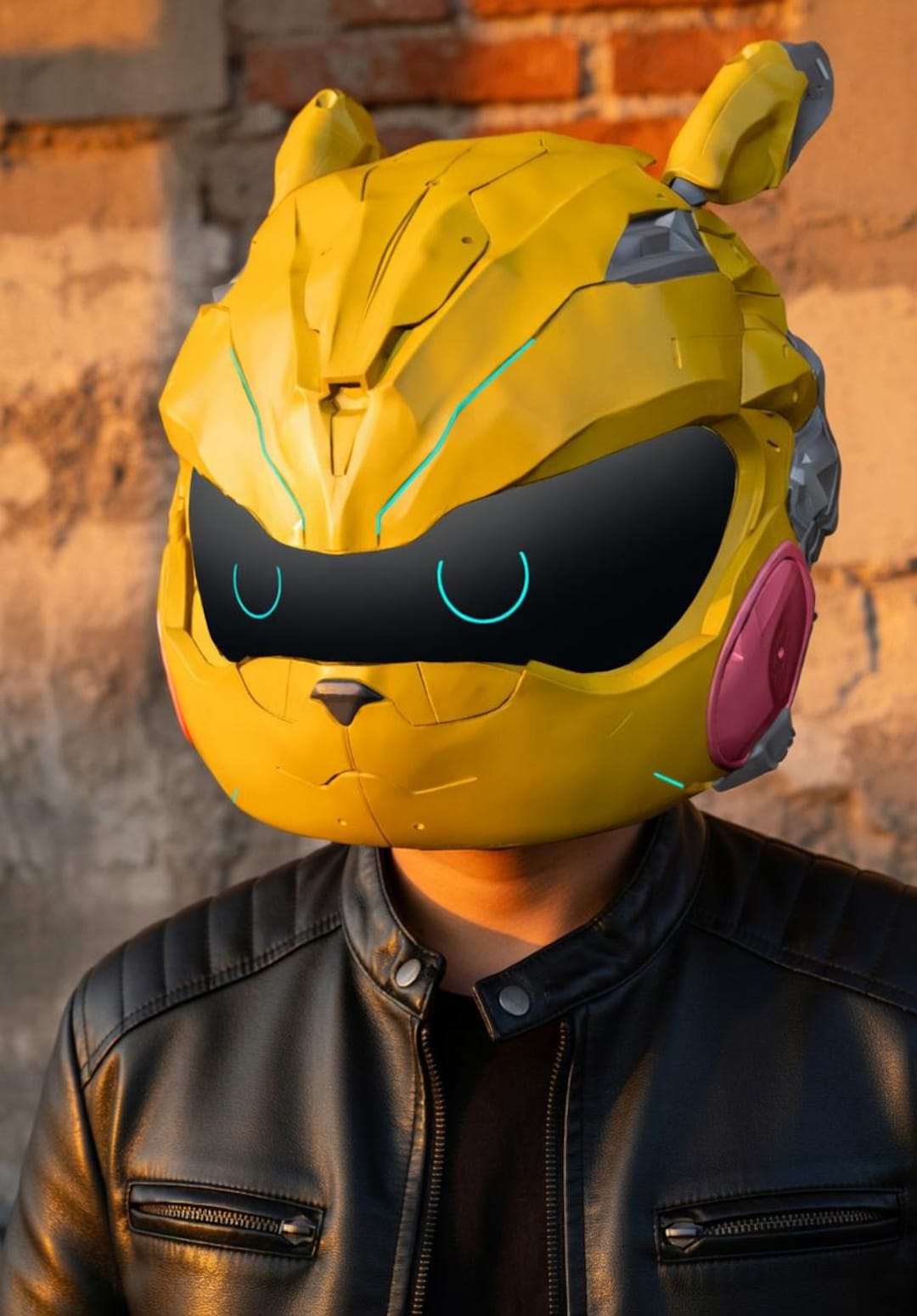 cosplay that use a motorcycle helmet Voidwalker Apex Legends inspired Mask Cyberpunk Larger components printed at.08mm layer height to minimize sanding Sazabi cosplay helmet for Halloween
