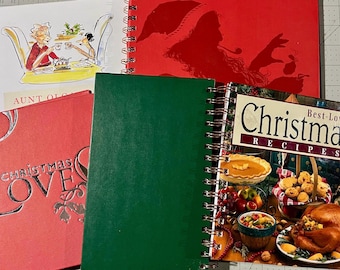 Christmas Junk Journal – 30 Blank Pages, 4 Decorative Pockets & Wire-Coil Binding