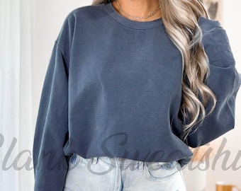 Comfort Colors Sweatshirt, Garment-Dyed Cotton, Relaxed Fit