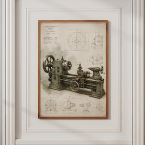Op de afbeelding: Een ingelijste technische tekening in vintage-stijl met een gedetailleerde illustratie van een metaaldraaibank. Het kunstwerk bevat diverse mechanische schema's, maatlijnen en Franse tekstlabels op een achtergrond van verouderd papier.