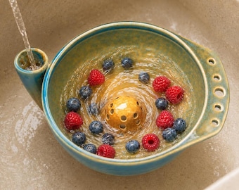Vortex Berry Washing Bowl, Handmade Ceramic Fruit Rinser with Side Inlet for Strawberries and Blueberries