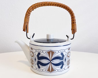 Vintage Seyei Fine China Japan Teekanne