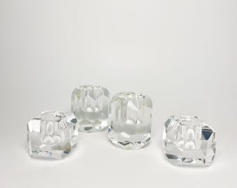Set mit 4 Vintage achteckigen facettierten Kristall Kerzenhaltern