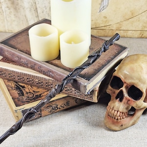 Blackthorn Wizard Wand, Wood Magic Wand, Fantasy Wand, Master Handcrafted Wand