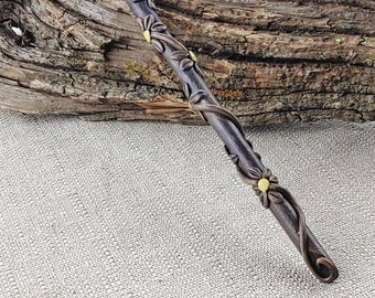 Daisy Vine Wizard Wand, Handcrafted Wood, Magic and Fantasy