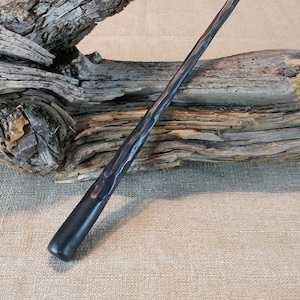 Obsidian Wizard Wand / Handcrafted Wood Magic Wand / Fantasy Wand