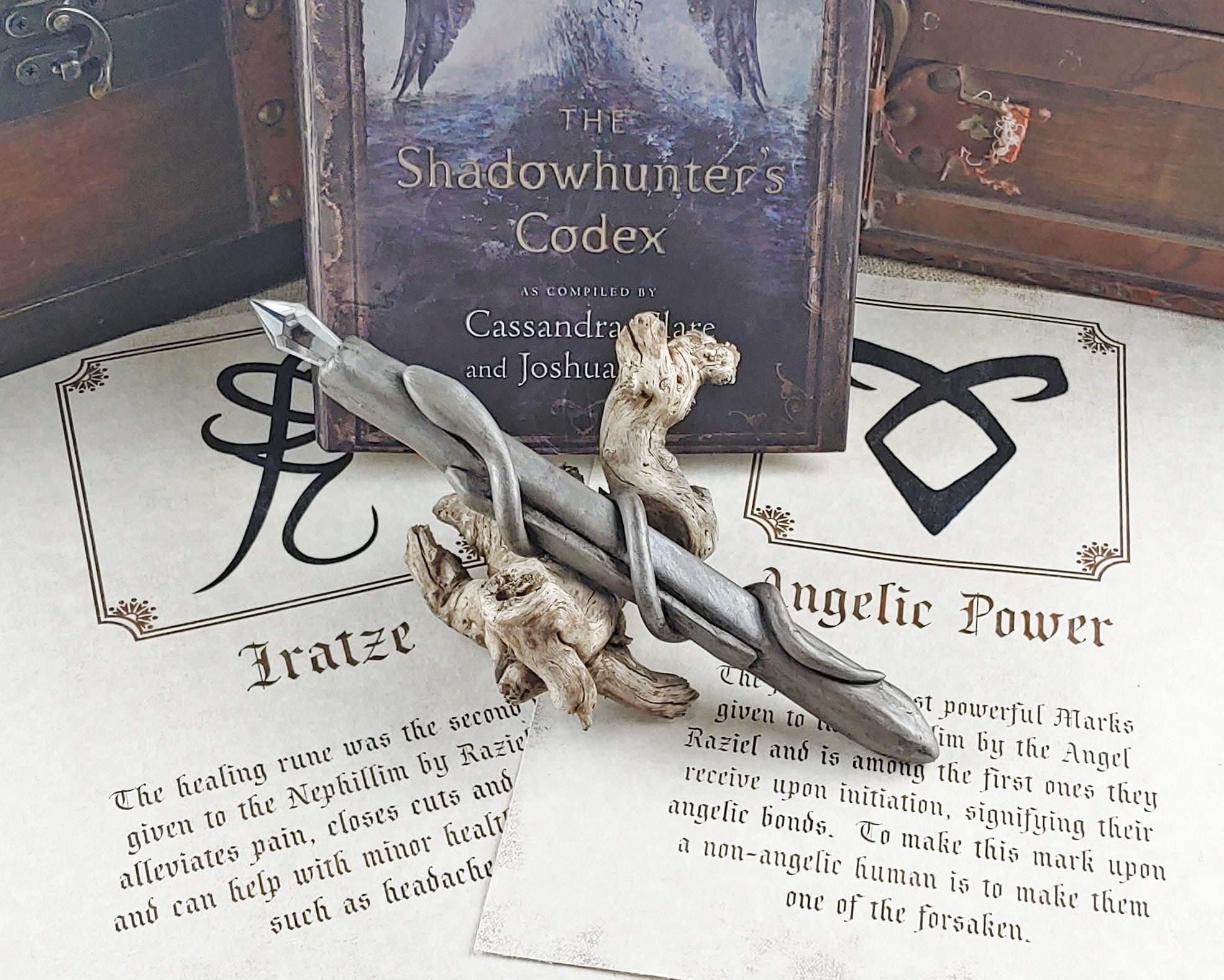 Shadow Hunter Weapons