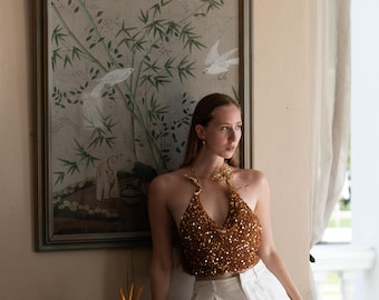 Top halter de crochet: hecho a medida