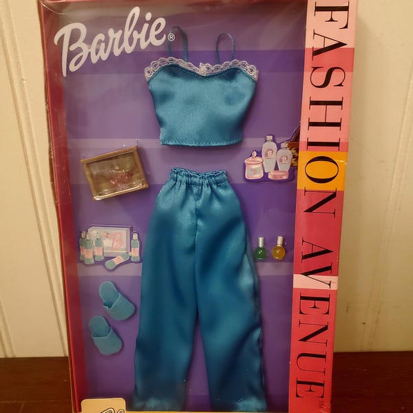 Barbie Fashion ave Blue Pajama set 2002  NRFB