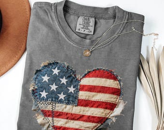 Retro American Flag Heart Shirt, Faux Patchwork USA 250 Years Tee, Patriotic Sweatshirt, 250th Independence Day Gift, Vintage 4th of July
