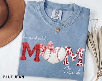 Baseball Moms Club Comfort Colors® T-Shirt, Pink Bow Coquette Spieltag T-Shirt, trendiges Damen Baseball-Shirt, Retro Sport Mom Shirt