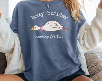 Body Builder Pregnancy Shirt, Napping For Two Funny silly goose Maternity Tee, Baby Announcement Shirt Gift For Mom To Be Baby Shower