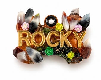 Gepersonaliseerde hondenpenning met naam Rocky
