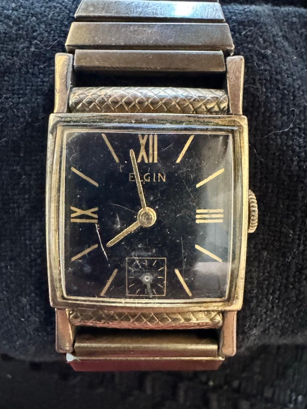 Elgin Square Watch - Etsy display picture 3