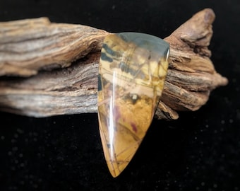 Morrisonite Jasper Cabochon, Gothic Point Triangle Shape, Semiprecious Gemstone Designer Cabochon