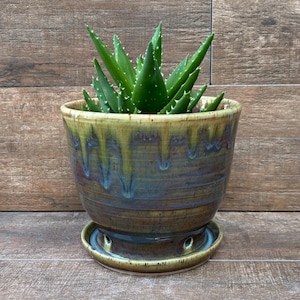 Hand Made Ceramic Planter with Attached Drainage Tray ~ Pottery Pot ~ Hand Glazed - Indoor Outdoor - Stoneware Pot ~ KLynnsArt