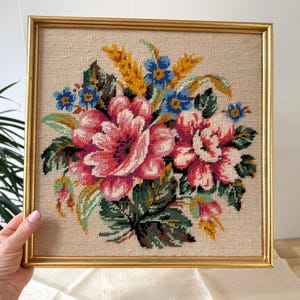 Vintage Floral Needlepoint Wall Art – Framed Handmade Embroidery in Gold Frame – Cottage core Home Décor, Botanical Textile Art