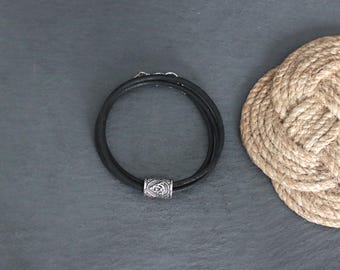 Black Suede Leather Celtic Triquetra Bracelet, Irish Knot Wrap Bracelet, Gift for Him