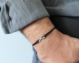 Bracciale in pelle con nodo infinito per uomo, testo inciso, targhetta in argento per lui, bracciale per fidanzato, regalo ti amo, ricordo per marito e figlio - Italia