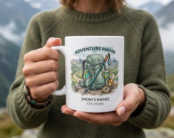 Personalisierte Wander-Mama-Tasse, individuelles Geschenk für Abenteuer-Mamas, Outdoor-Mama-Kaffeebecher zum Muttertag, Geschenk für Bergliebhaber, Wanderschuhe, Design gegründet 2026
