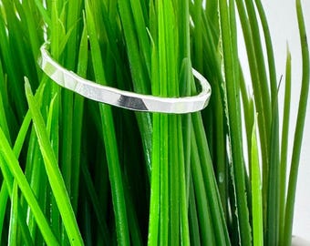 Sterling Silver Hammered Ring - Dainty Textured Band, Stackable Silver Ring, Minimalist Jewelry, Gift for Her