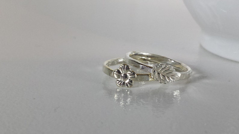 Sterling Silver Flower Ring image 3