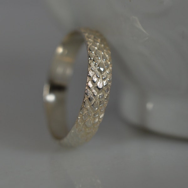 Sterling Silver  Snake Skin Pattern Ring - Silver Stacking Ring