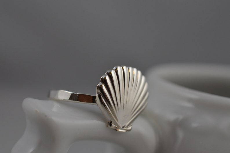 silver seashell watch