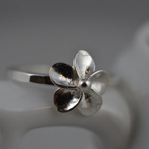 Flower Ring in Sterling Silver / 925 Floral Stacking/Stack Ring / Nature image 2