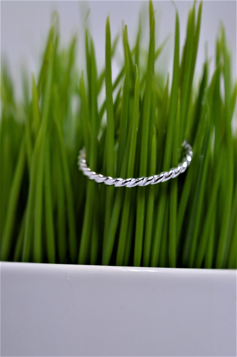 Sterling Silver Twist Rope Ring Silver Stacking Ring / 925 Stack / Simple / Modern image 1