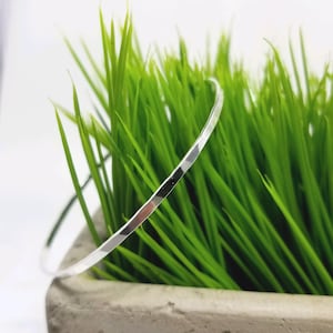 Hammered Bangle Bracelet in Sterling Silver