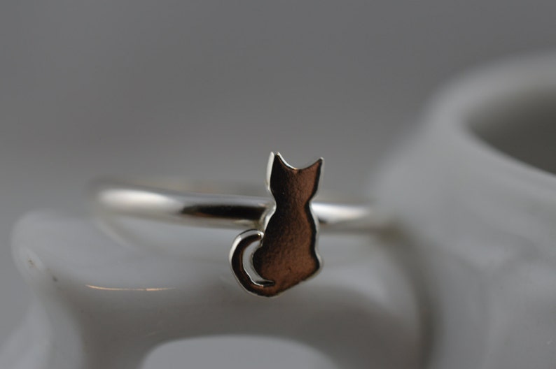 Sterling Silver Cat Ring image 1