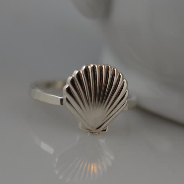 Sterling Silver Seashell Ring