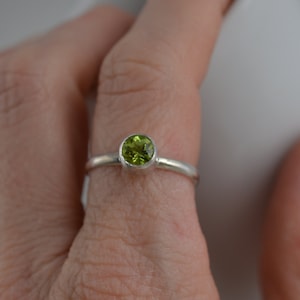 Sterling Silver Peridot Ring - August Birthstone
