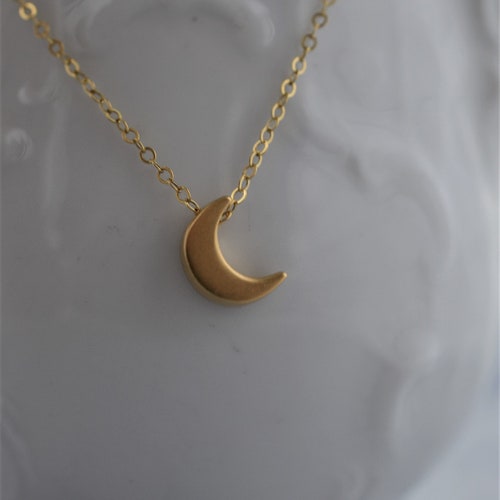 Small Gold Fill Moon Necklace - Etsy