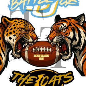 Puede incluir: Diseño gráfico con un jaguar y un tigre enfrentados, ambos gruñendo y mordiendo un balón de fútbol. El balón tiene el texto "Bayou Classic 2025". Encima de los animales está el texto "Battle of the U", y debajo "The Cats".