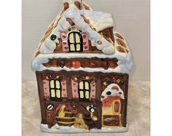 Ceramic Gingerbread House Cookie Jar GUC Christmas Cottage Decor