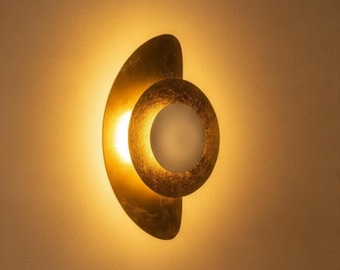 Sculptural Gold Leaf LED Wall Sconce | Modern Metal Wall Lamp
