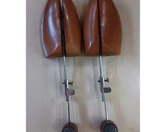 Hormas ajustables de madera vintage Florsheim para hombre, puntera dividida, color marrón (par)