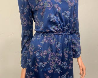 1970’s Blue Floral Mini Dress Size Medium