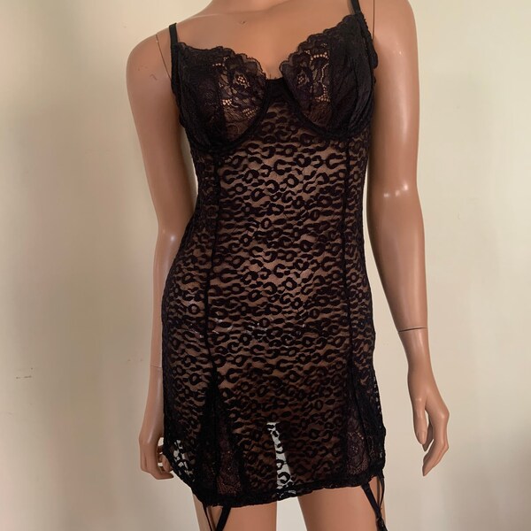 Fredericks of Hollywood Black Lacy Lingerie Underwire Lingerie Animal Print Lingerie Mini Skirt Animal Print Size Large