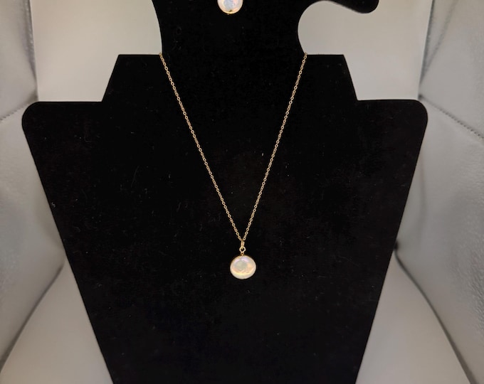 Featured listing image: Elegant gold-plated Mother of Pearl Necklace and Earring Set/Hypoallergenic/Gift for Her