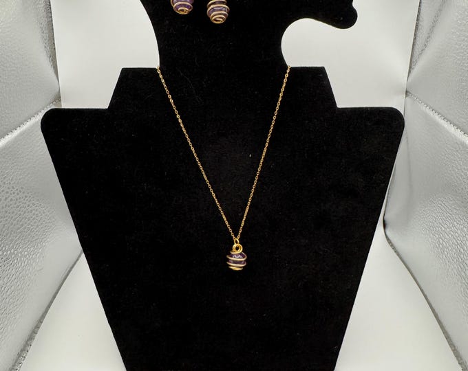 Featured listing image: Caged Tumbled Amethyst Stone Necklace and Earring Set/ Gold Wire Crystal Jewelry