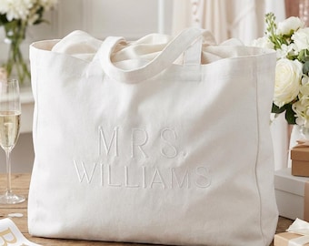Personalized Embroidered Mrs Tote Bag, Bride Gift, Canvas Wedding Bag, Bachelorette Party Favors, Custom Bridal Shower Gift, New Mrs Purse